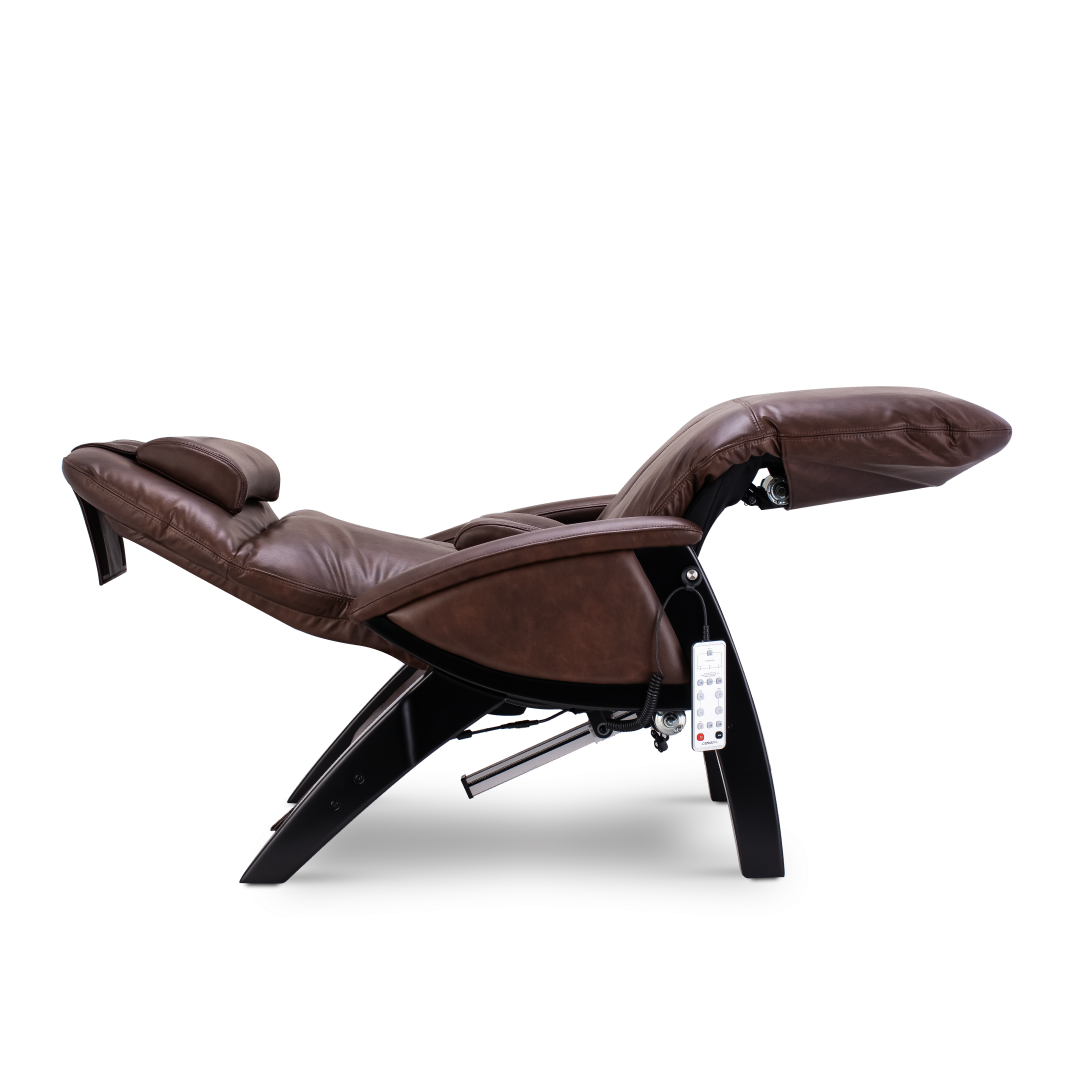 Cozzia Svago Cora ZGR Zero Gravity Leather Recliner Chair