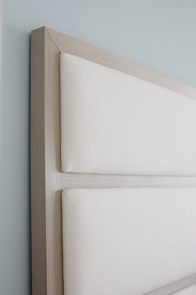 Axiom Panel Bed-Beds-Jennifer Furniture