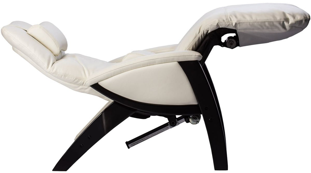 Cozzia Svago Newton Zero Gravity Recliner