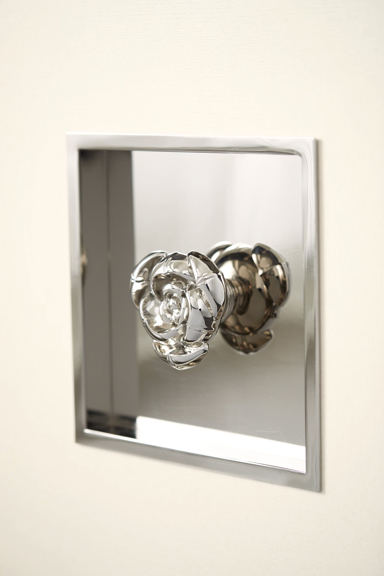 Calista Buffet-Buffets-Jennifer Furniture