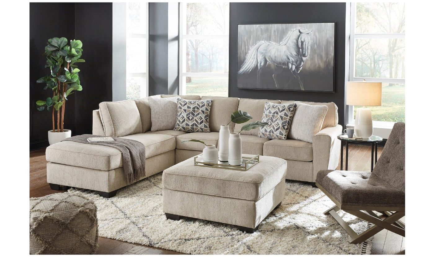 Decelle Sectional-Sectional Sofas-Jennifer Furniture