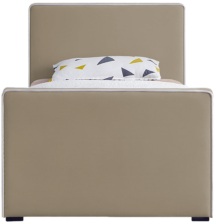 Dillard Bed-Beds-Jennifer Furniture