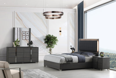 Giulia Mirror-Mirrors-Jennifer Furniture