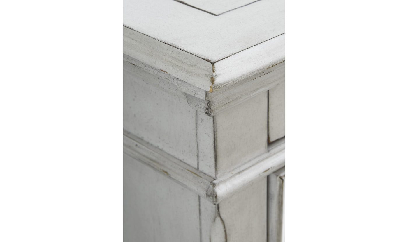 Kanwyn Chest-Storage Chests-Jennifer Furniture