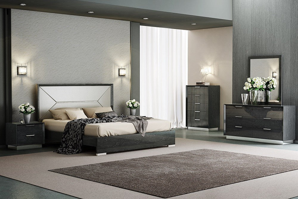 Jennifer Italia Track Wooden Frame Mirror In Gray-Jennifer Furniture