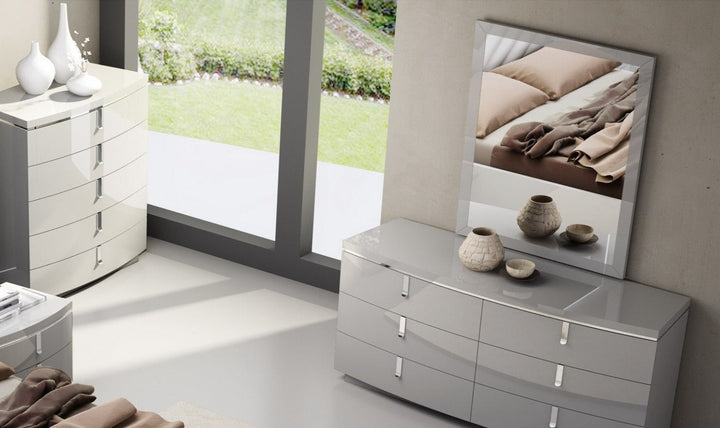 Jennifer Italia Cherche Rectangular Mirror in Gray-Jennifer Furniture