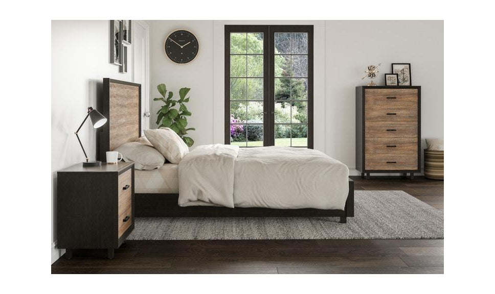 Newport Nightstand w/ Charger-Nightstands-Jennifer Furniture