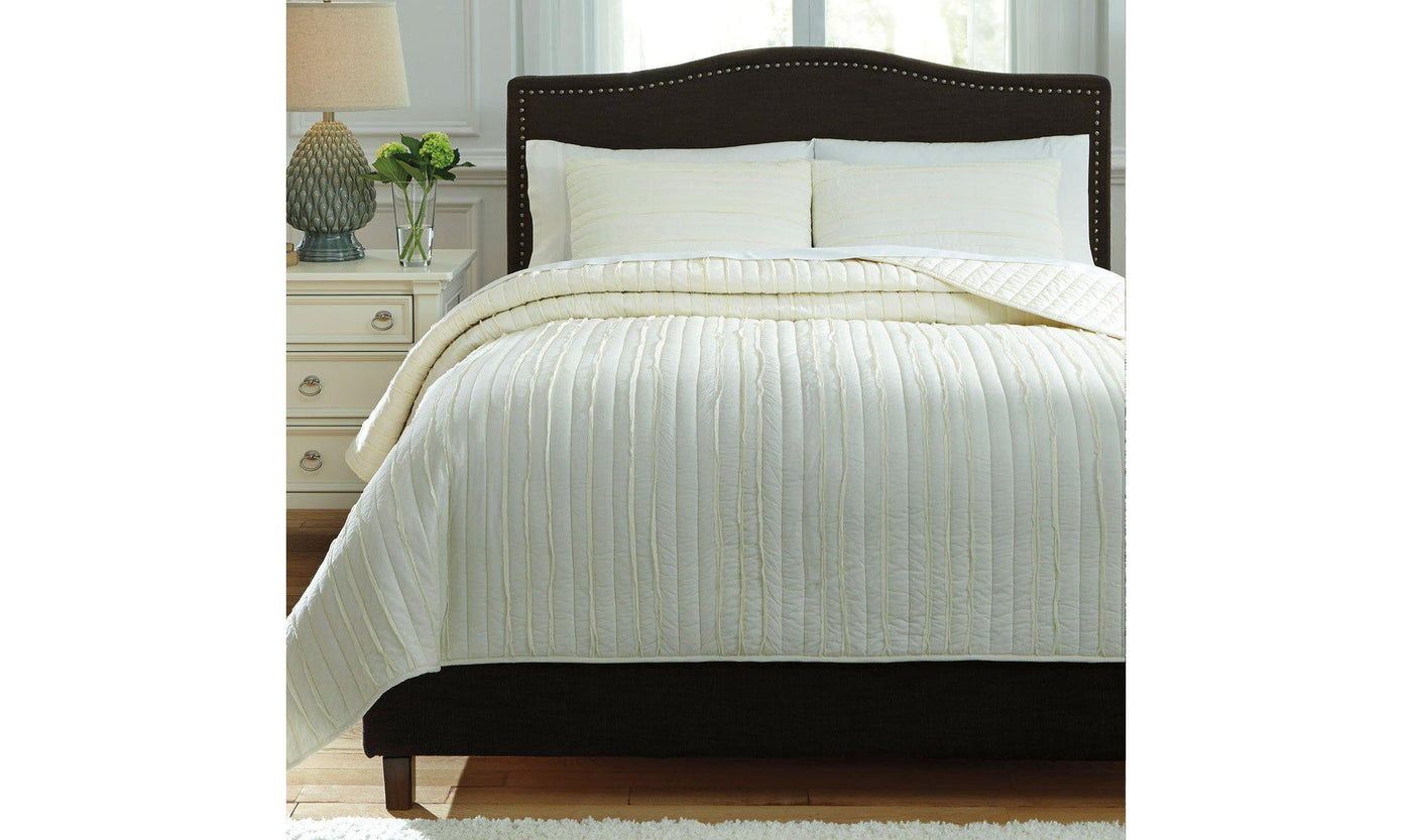 Solsta Coverlet Set-Beddings-Jennifer Furniture