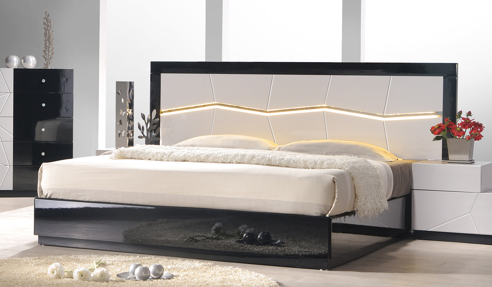 Turin Bed-Beds-Jennifer Furniture
