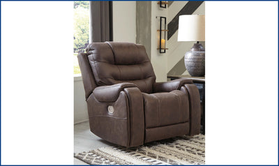 Yacolt Power Recliner-Recliner Chairs-Jennifer Furniture